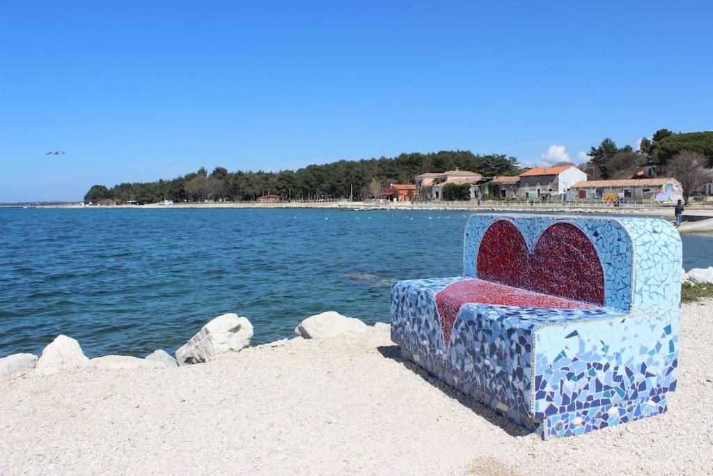 Modern Apartment In Porec Exterior photo